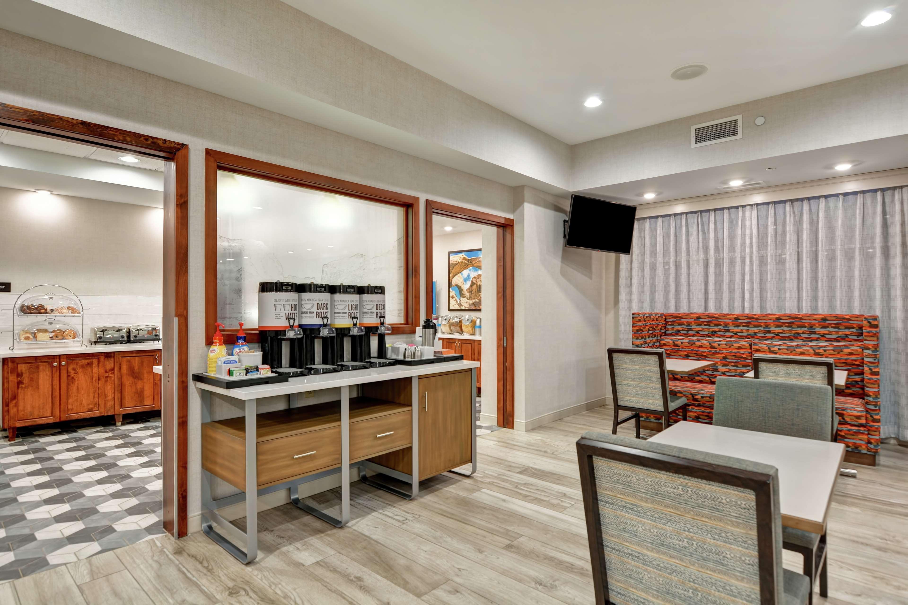 Hampton Inn Moab Arches National Park Exterior photo