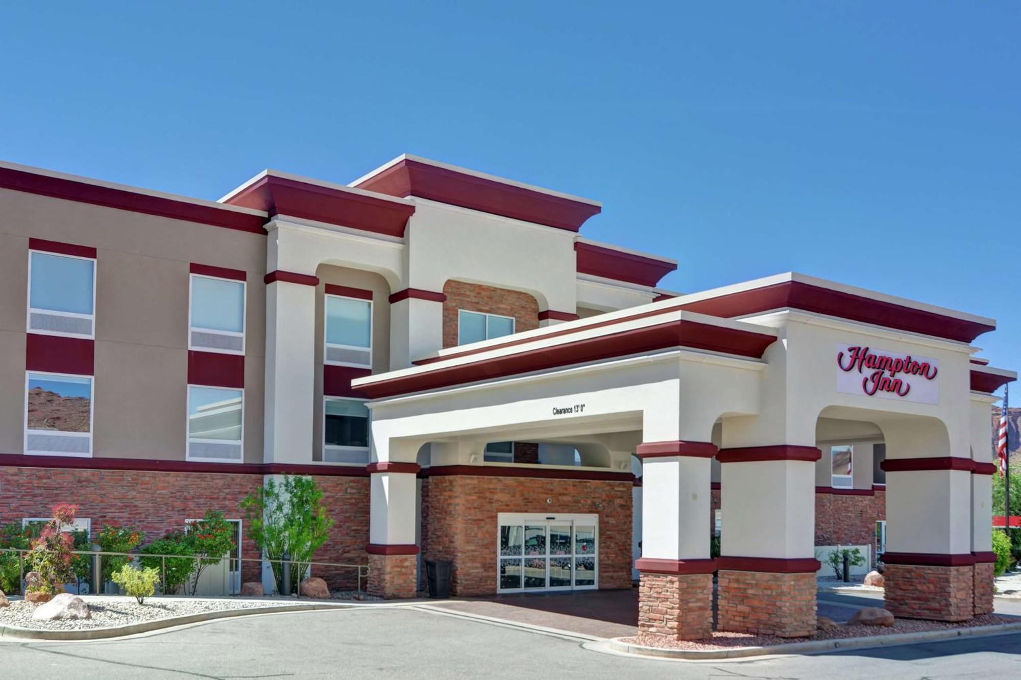 Hampton Inn Moab Arches National Park Exterior photo
