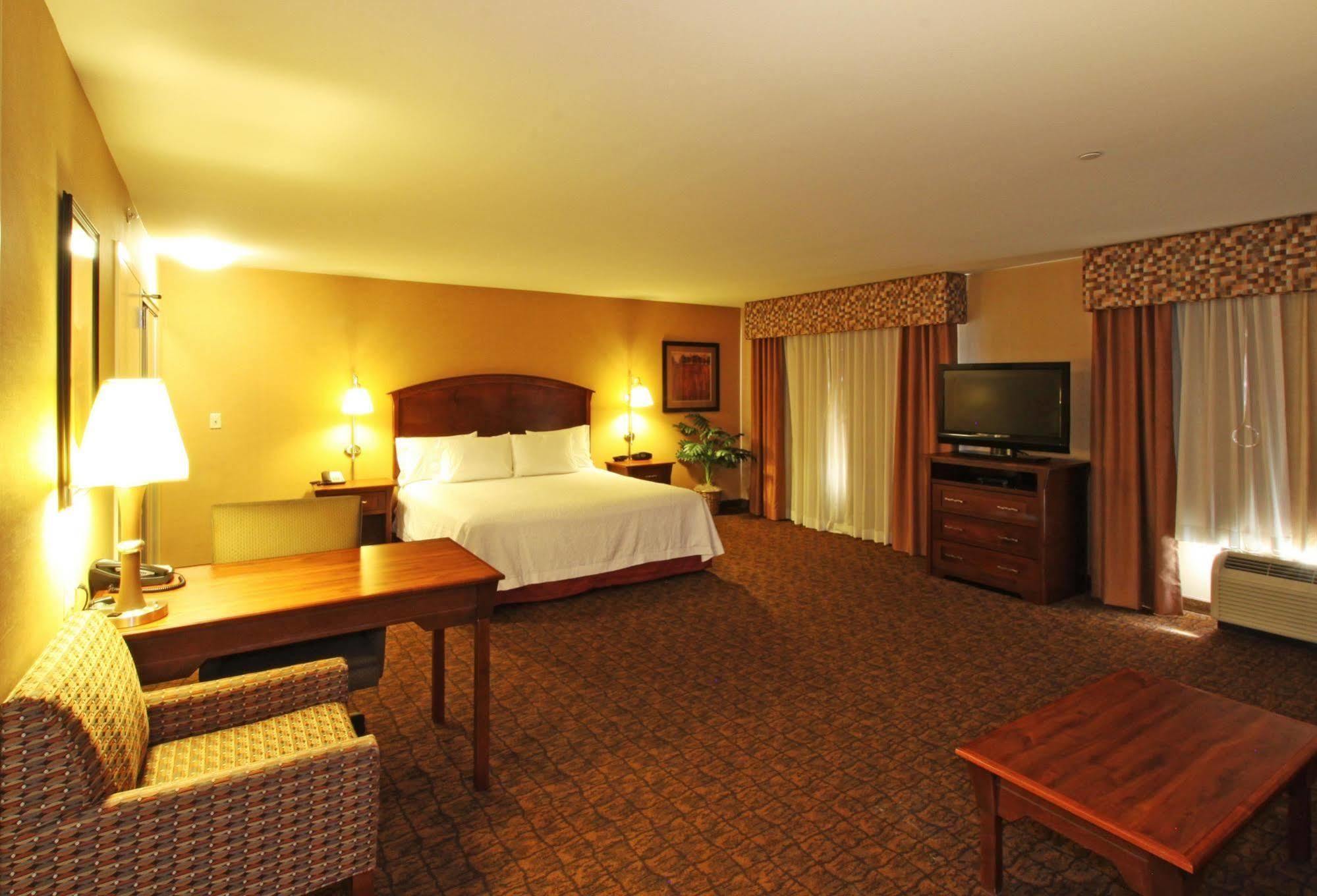 Hampton Inn Moab Arches National Park Exterior photo